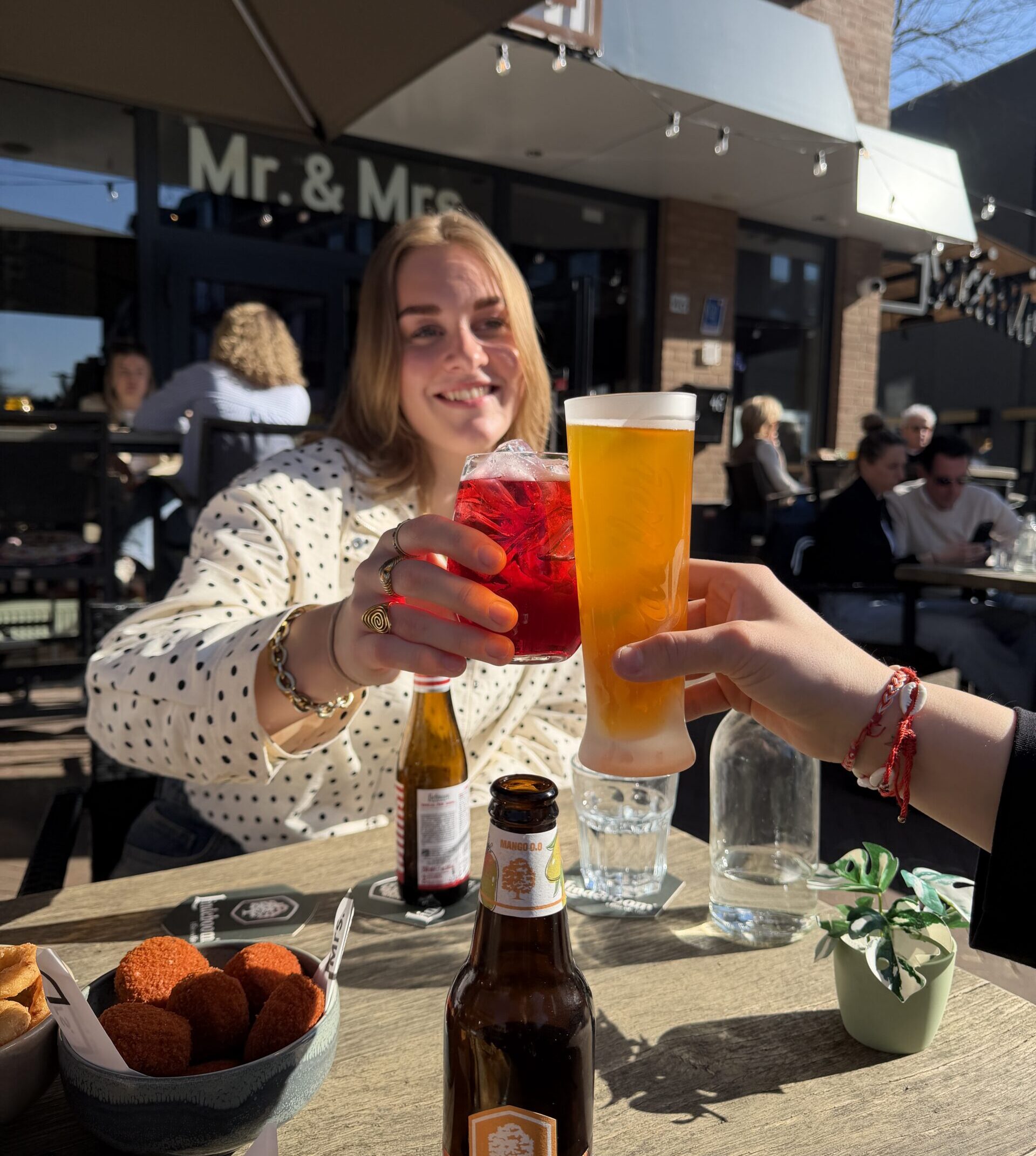 Borrelen bij Mr. & Mrs. het gezelligste restaurant in Midden-Limburg